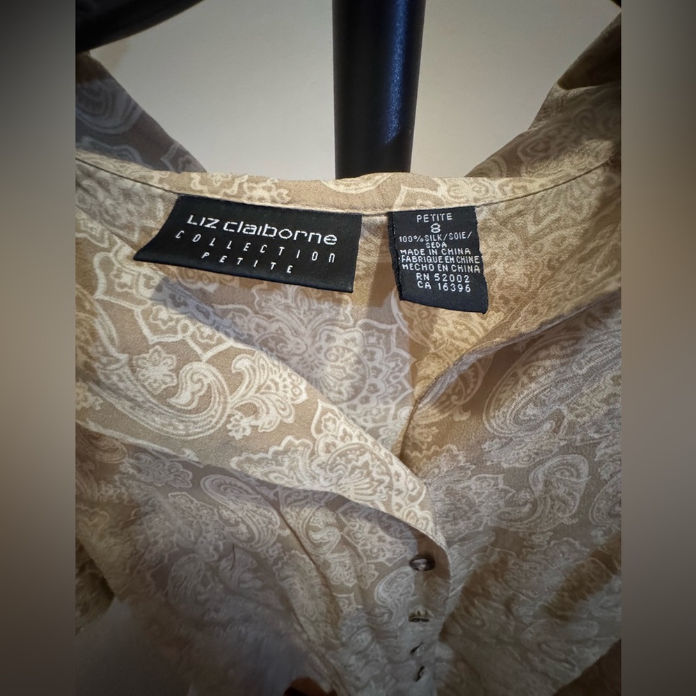 Liz Claiborne 100% Silk Paisley Button-Up Blouse - Picture 3 of 4